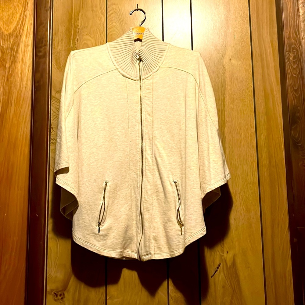 Chico’s zenergy capelet
